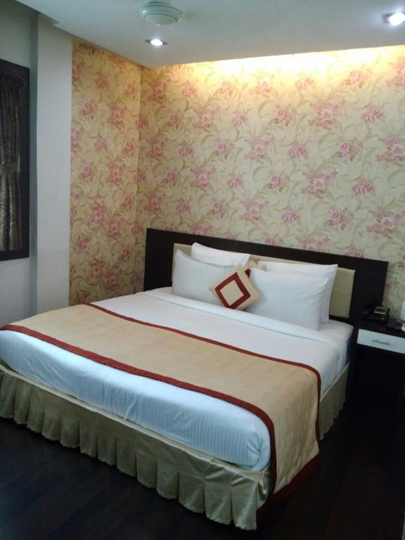 Hotel Lee International Kolkata Exterior photo